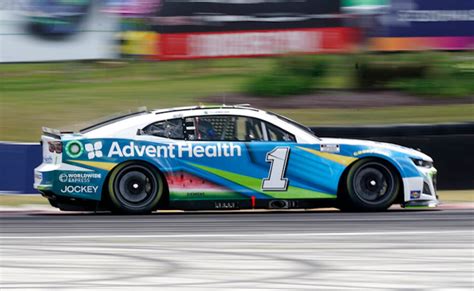 NASCAR News, Betting Analysis & Race Previews.